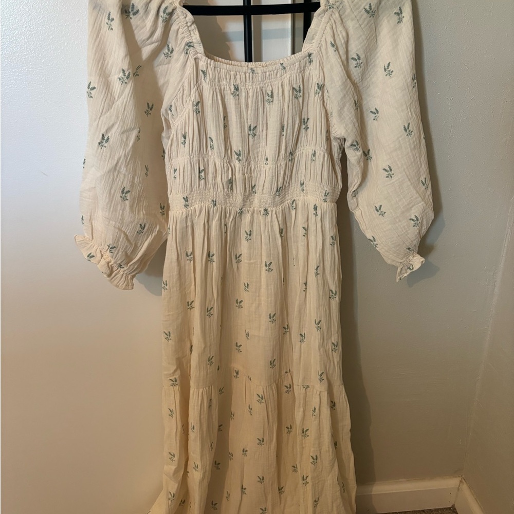 Floral Cream Midi Dress